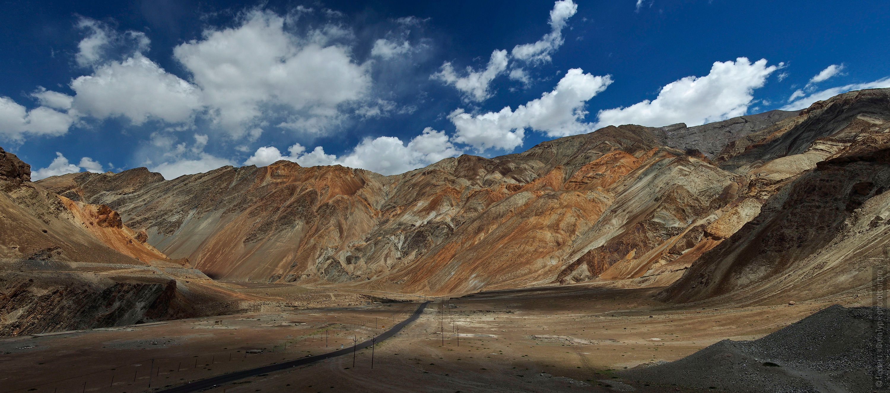 Valley of Da Hanu. Tour Origins of Tibet: Bon, true Aryans to Da Khan, Mystery Dance Tsam in Lamayuru, Lake Pangong, June 15 - 26, 2020. Tour to Ladakh.