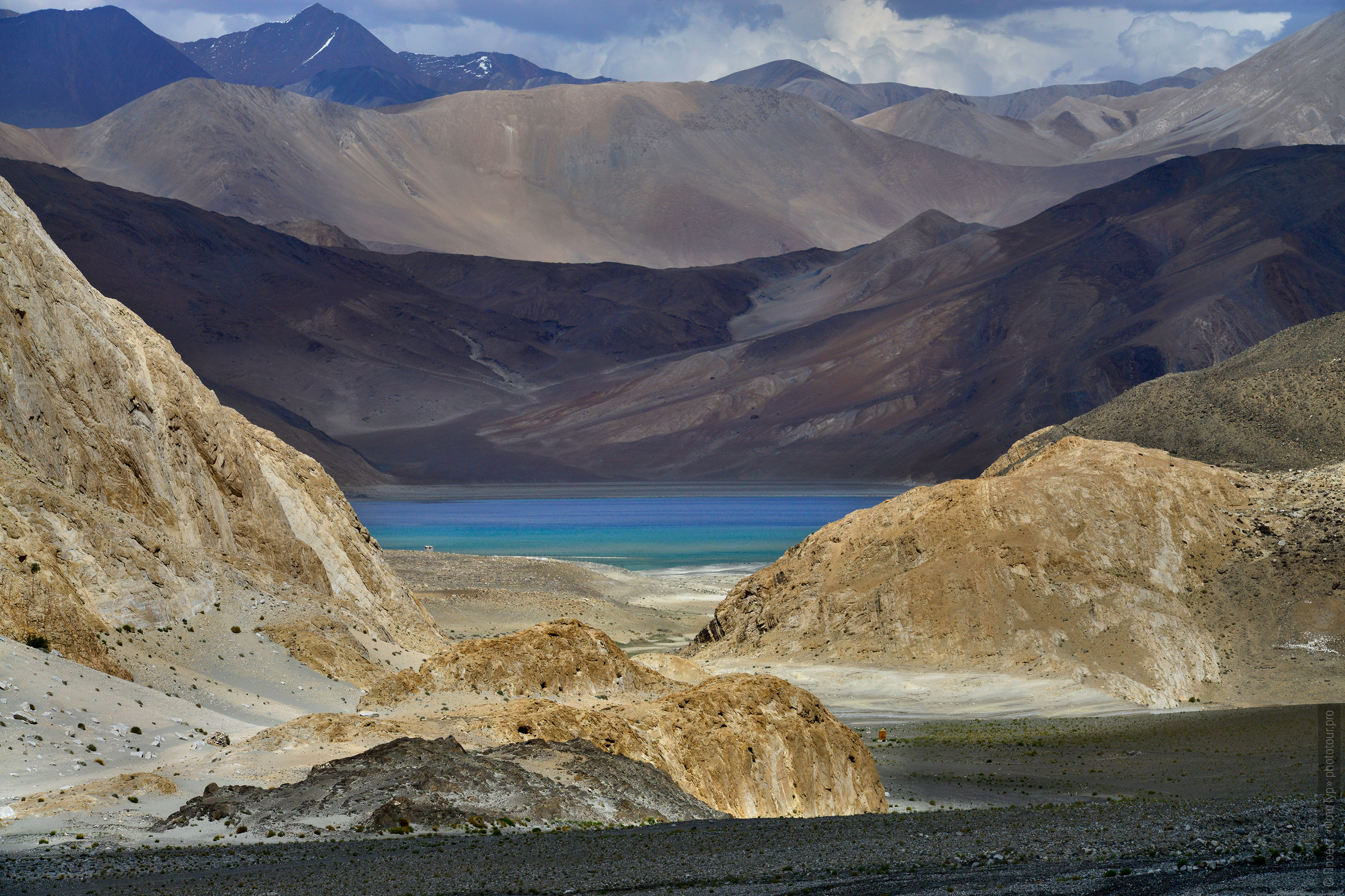 Photo tour Tibet Lakes: Pangong, Tso Moriri, Tso Kar, Tso Startsapak, 27.06. - 08.07.2018.