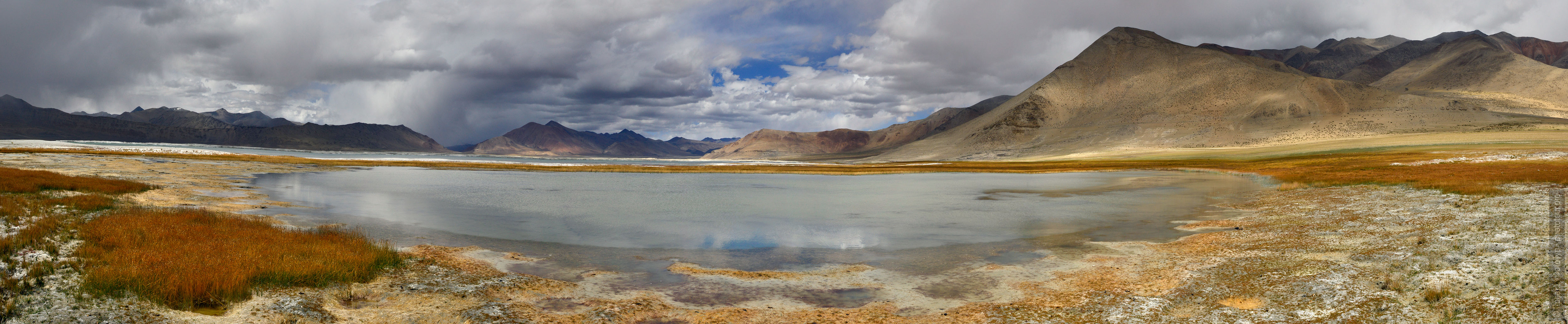 Alpine Lake Tso Kar, Rupshu Valley, Ladakh. Phototour Incredible Himalayas-2: Tsam dance at Tiksei monastery + Tso Moriri lake, Ladakh, Tibet, 11.11.-20.11.2020.