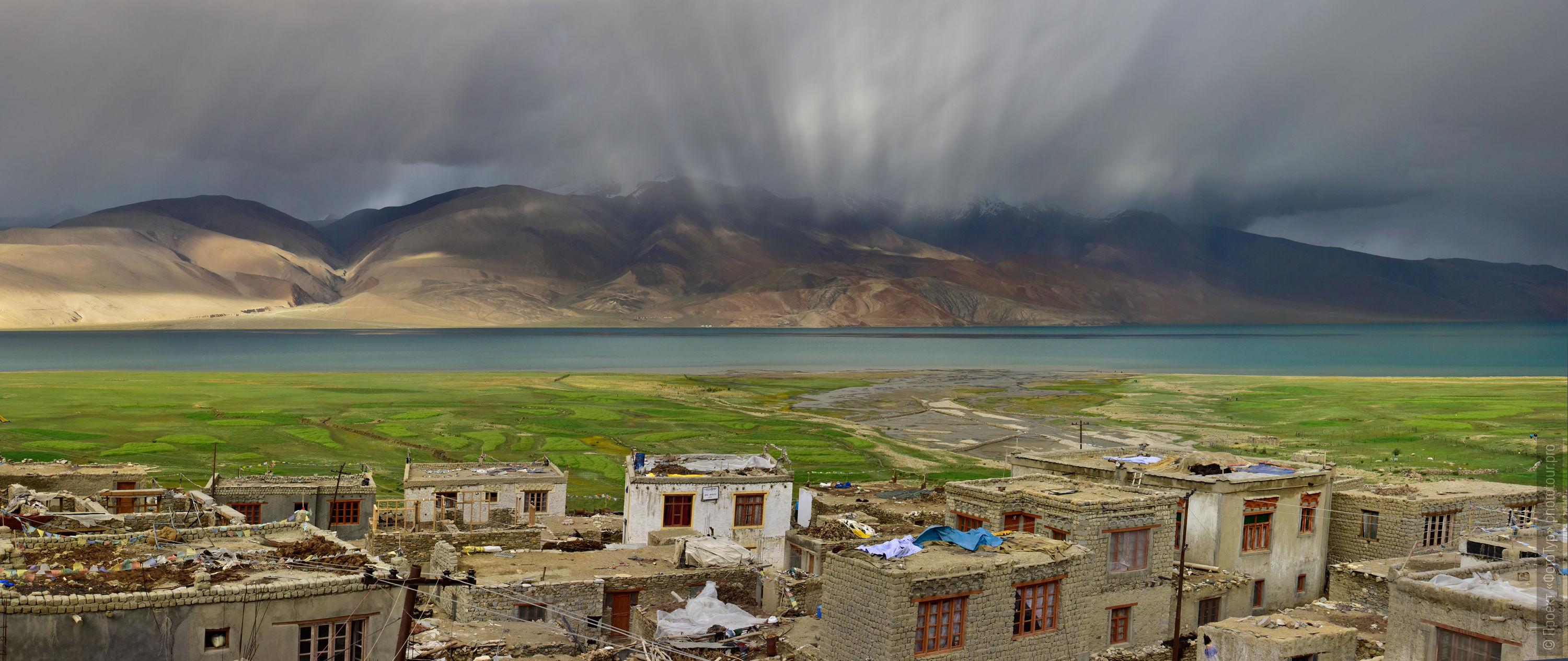 Photo panorama of Lake Tso Moriri during a thunderstorm. Expedition Tibet Lake-2: Pangong, Tso Moriri, Tso Kar, Tso Startsapak, Leh-Manali highway.