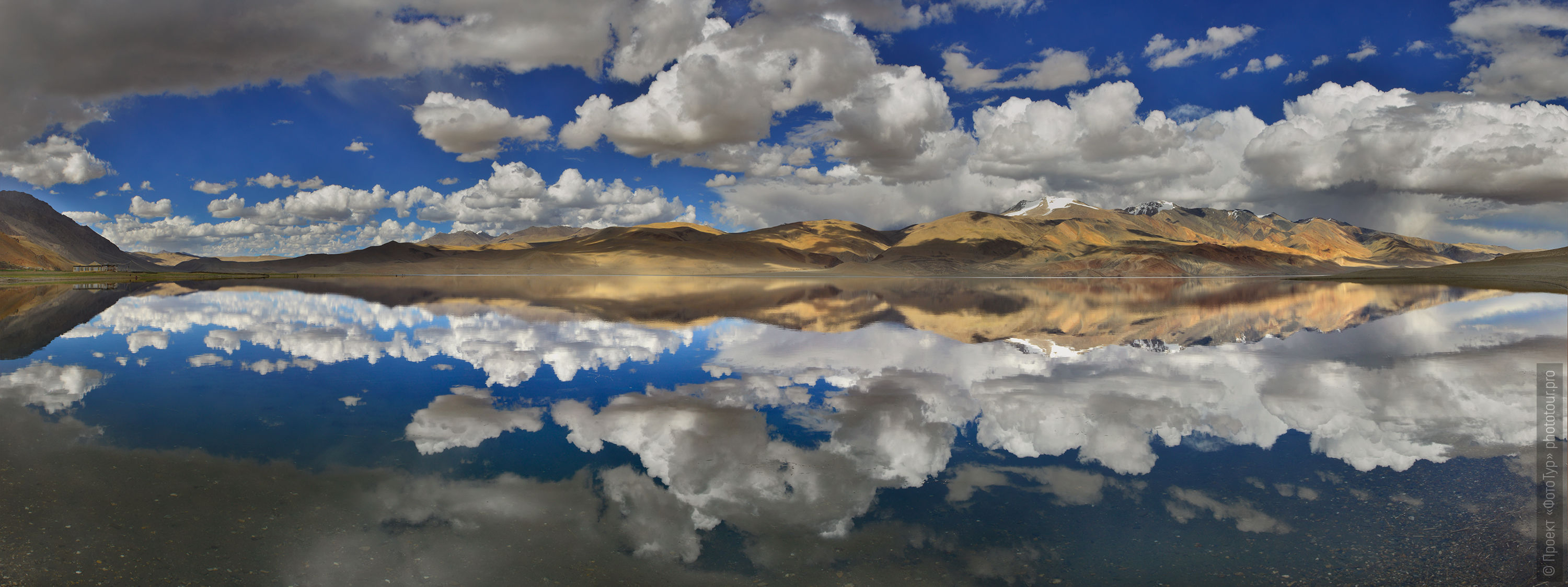 Mirror reflection of Lake Tso Moriri. Expedition Tibet Lake-2: Pangong, Tso Moriri, Tso Kar, Tso Startsapak, Leh-Manali highway.