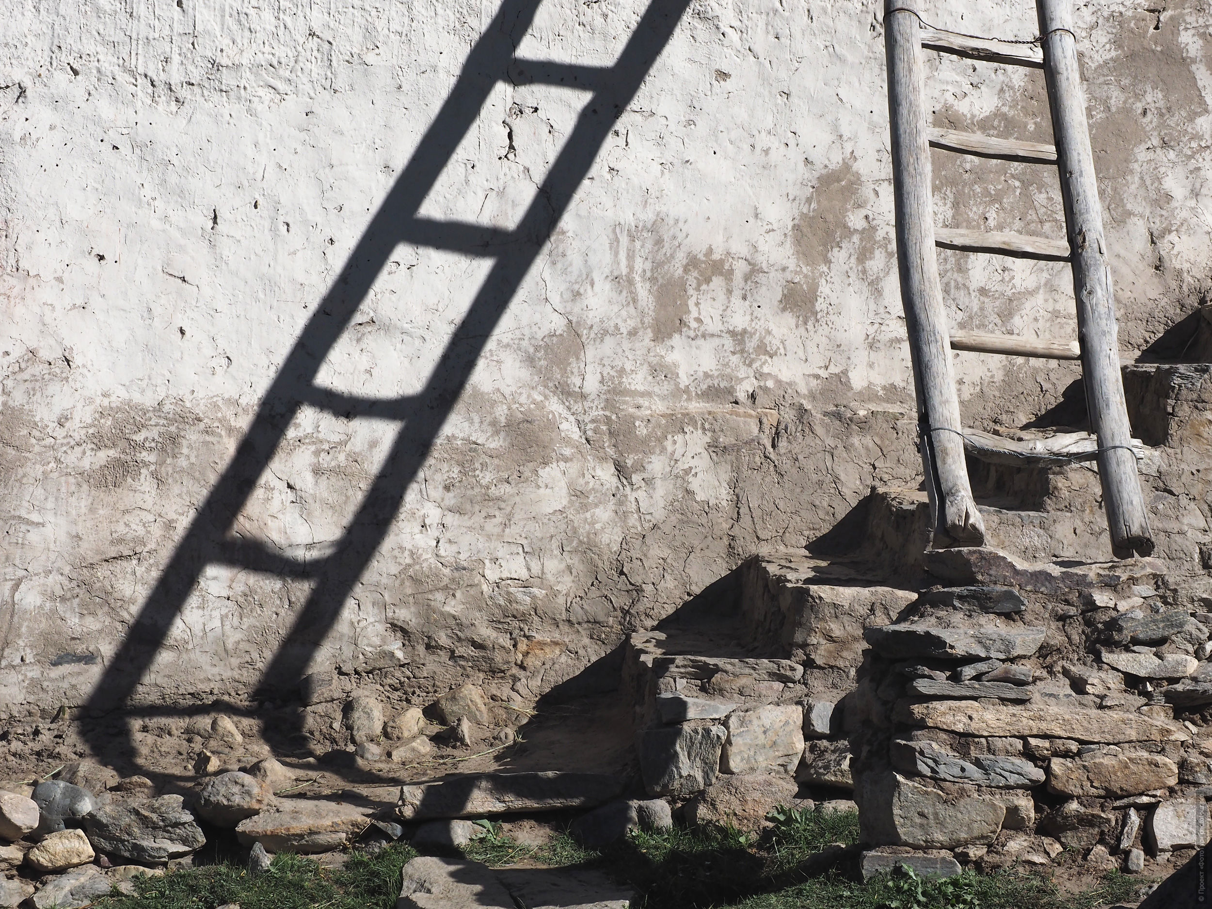 The village of Sani. Budget photo tour Legends of Tibet: Zanskar, 30.08. - 09.09.2025.